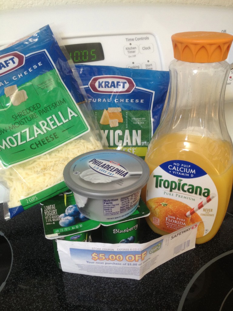 See how @eclecticmommy uses #EverydayDairy for quick fix summer meals.  #sponsored @safeway