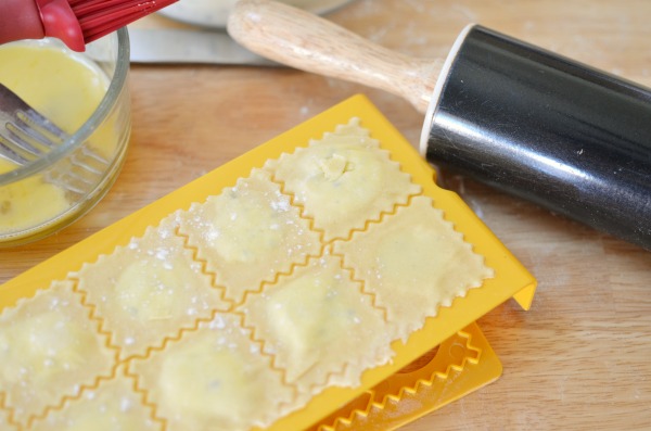 Pasta Pal for Homemade Cheese Ravioli in an hour