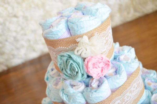 DIY Vintage Lace & Burlap Diaper Cake + Shabby Chic Baby Shower. AD @Costco #SuperAbsorbent