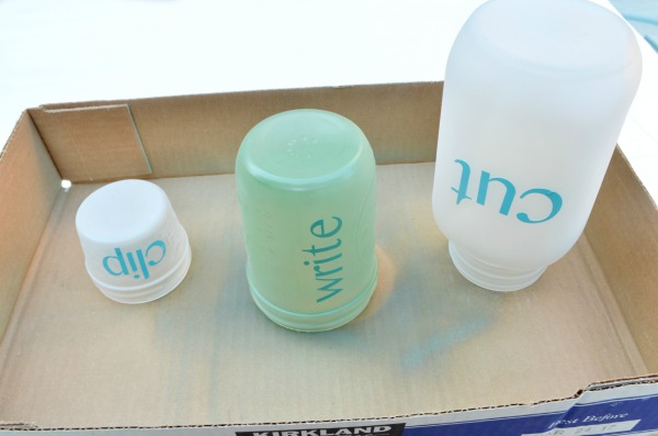 DIY Frosted Mason Jar Desk Organizer with Faux Etched Labels. AD #MyGo2Pen