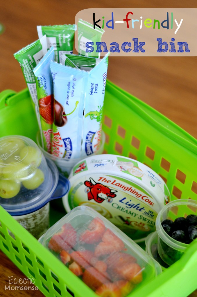 Healthy Snack Bin perfect for the independent kid. #FreshAndEasy