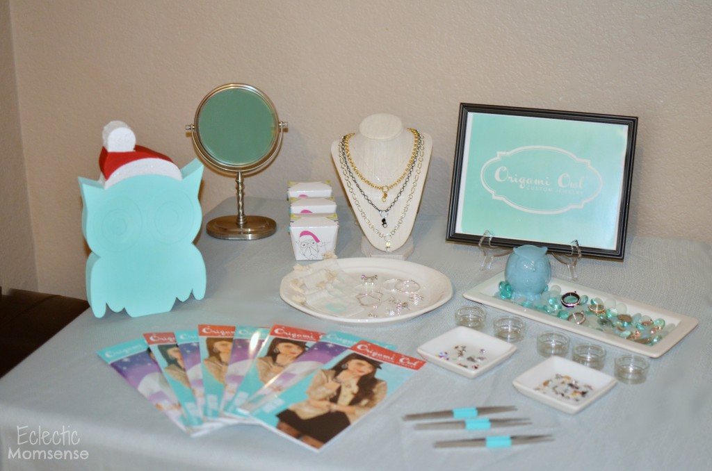 Origami Owl Jewelry Bar Ideas #sponsored