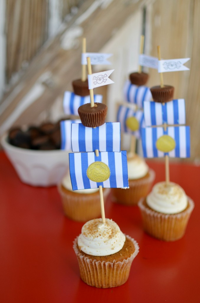 Bucky Cupcakes