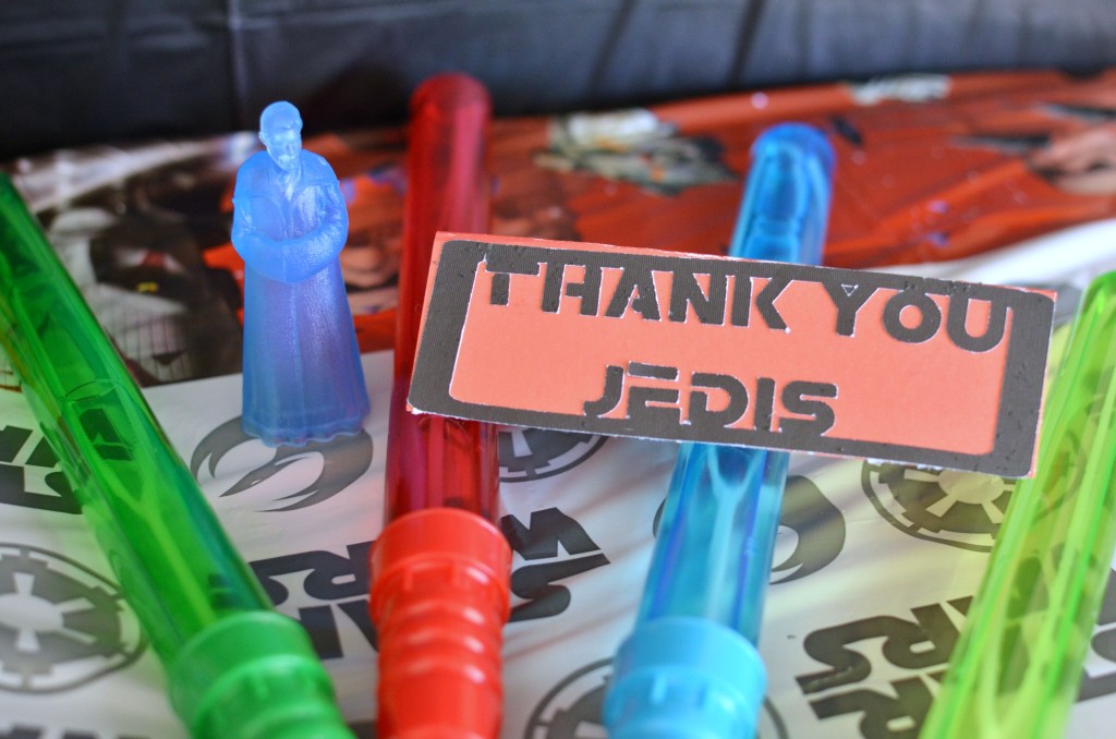 Star Wars Rebels Party Ideas | #BDayOnBudget | ad