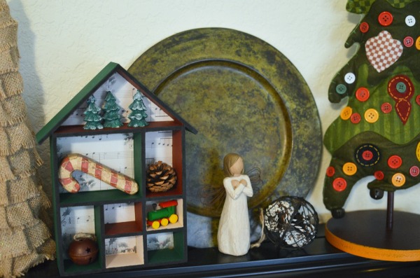 Trim your mantle with great supplies this fun DIY Holiday Shadow Box. AD @orientaltrading