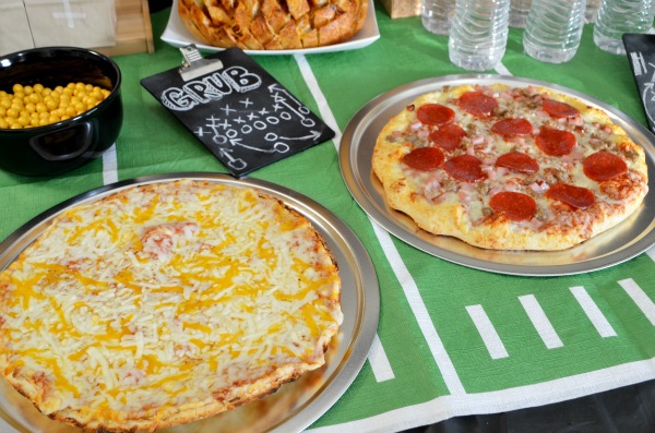 Pizza Party Ideas For Game Day!