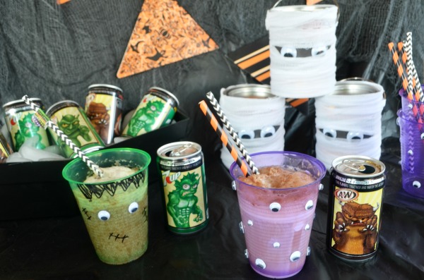 Monster Ice Cream Floats #WalmartMonsters #MiniMonsters #Walmart