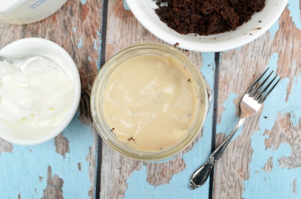 Mocha Cheesecake Trifle. Delicious layers of cake and cold brew cheesecake filling. #ad 