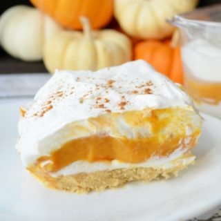 Pumpkin Pie Lasagna | Delicious no-bake layered dessert.