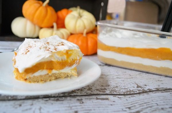 Pumpkin Pie Lasagna | Delicious no-bake layered dessert.