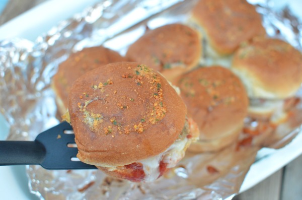 Meatball Sliders - Great weeknight meal or party appetizer. These meatball sliders are easy and full of so much flavor. Pair with Microwave Potato Chips for the perfect dinner.