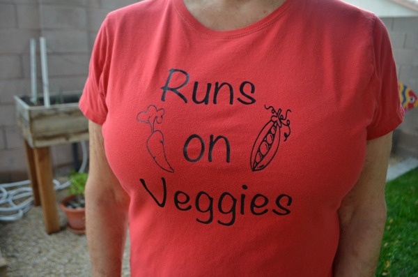 The secret to long lasting heat transfer shirts. Plus a fun garden themed shirt design.